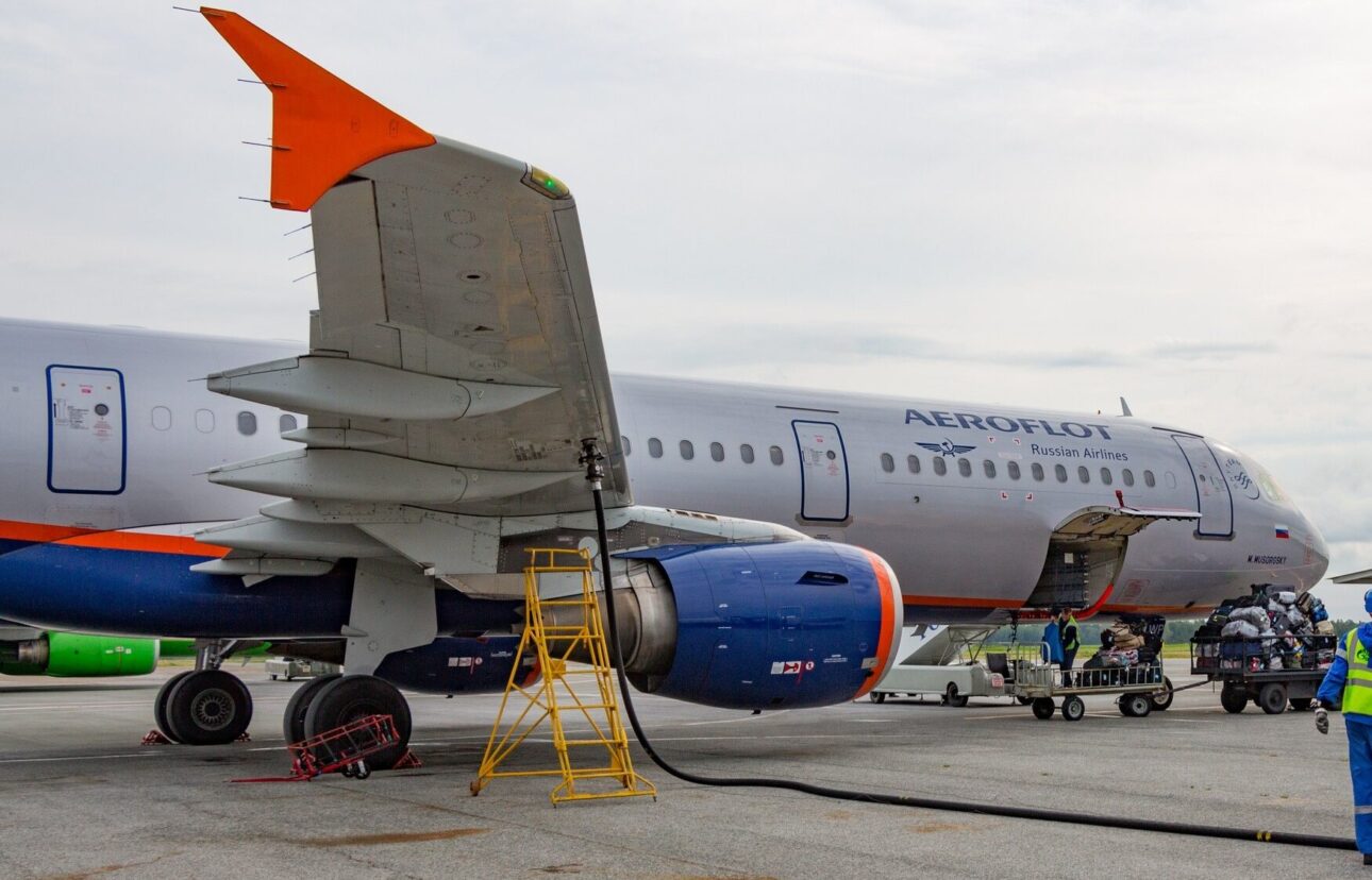 How Long Does it Take to Fuel a Plane?